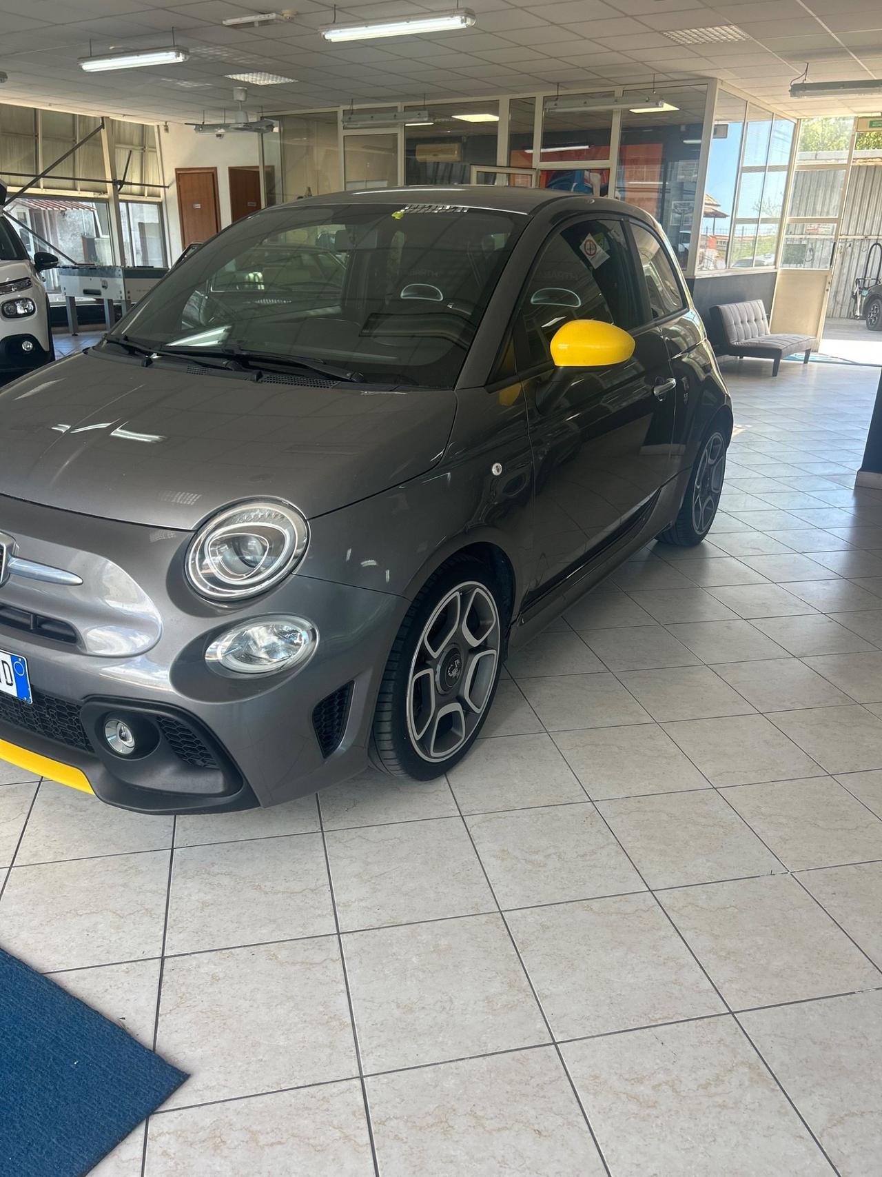 Abarth 595 1.4 Turbo T-Jet 145 CV
