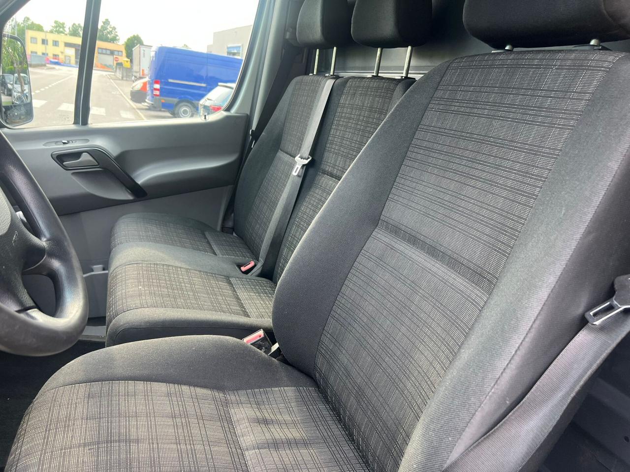Mercedes sprinter 314 CDI 105 kW 143 cavalli tetto alto passo medio
