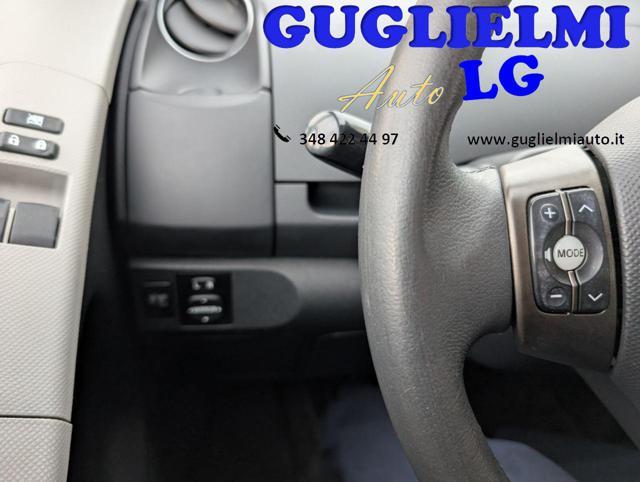 TOYOTA Yaris 1.3 5 porte Sol NEOPATENTATI