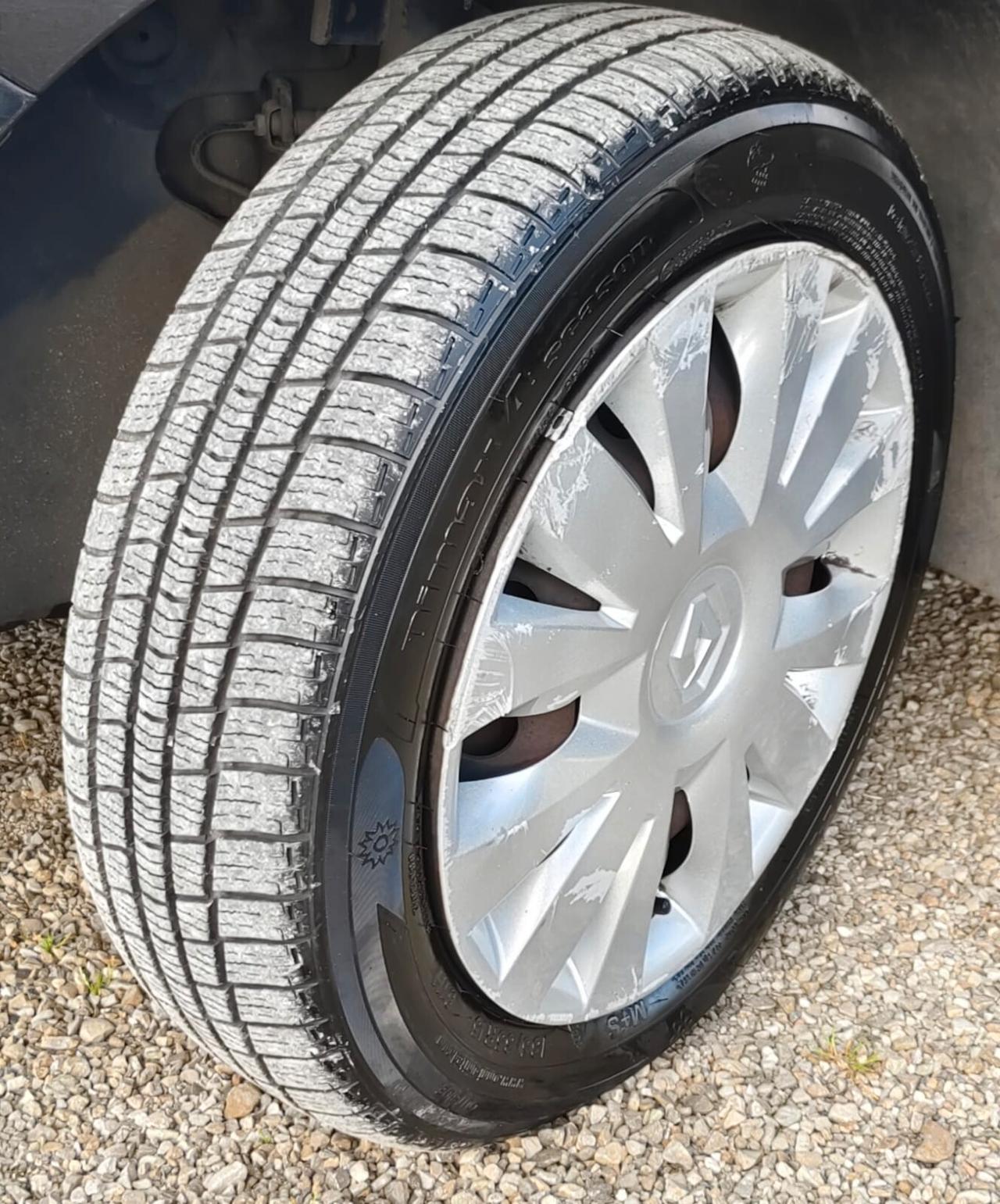 Renault Clio 1.2 16V 5 porte Luxe