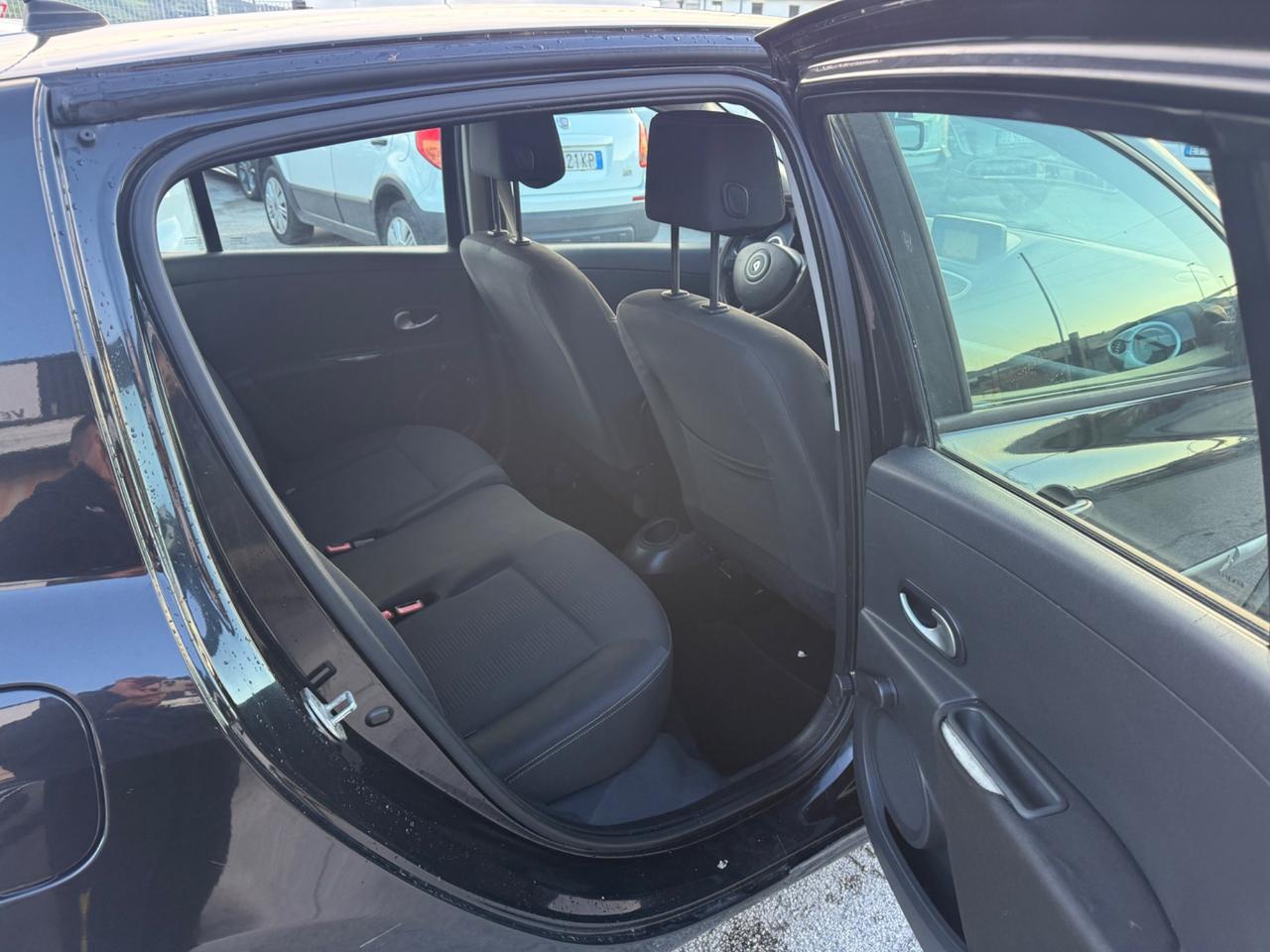 Renault Clio 1.2 16V 5 porte GPL Dynamique
