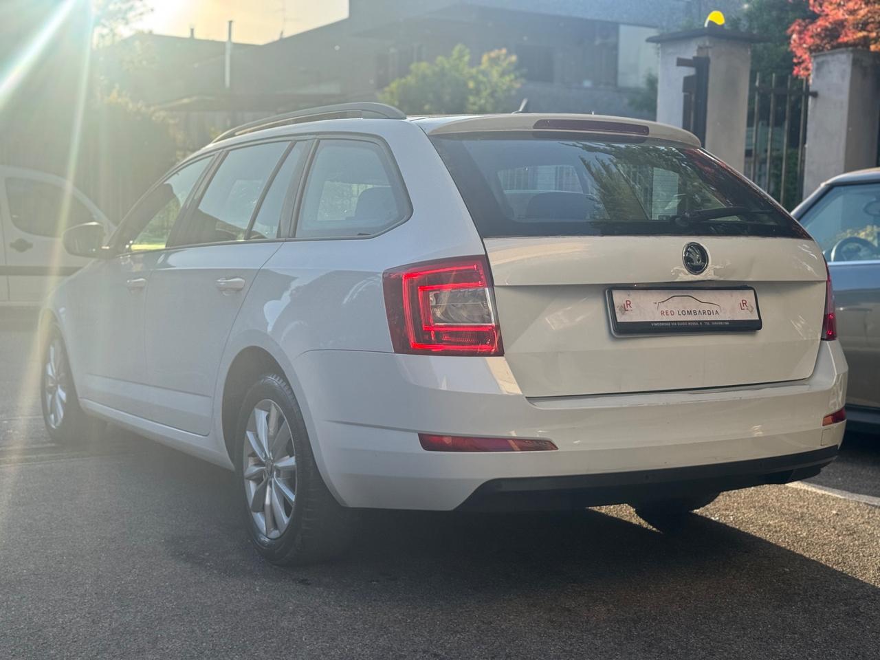 Skoda Octavia 1.6 TDI CR 115 CV DSG Executive