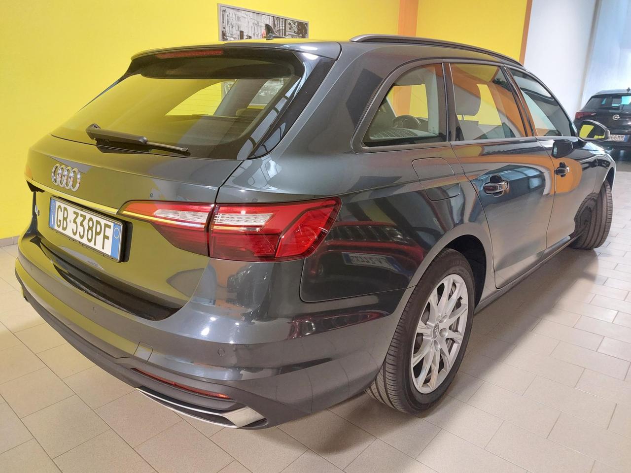Audi A4 Avant 35 2.0 tdi mhev Business 163cv s-tronic