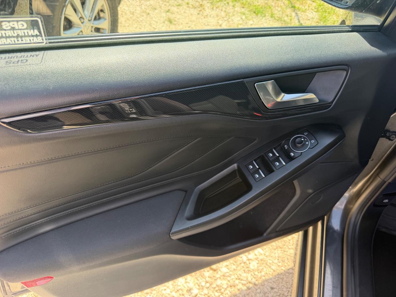 Ford Focus 1.0 EcoBoost Hybrid 125 CV Powershift SW ST-Line X