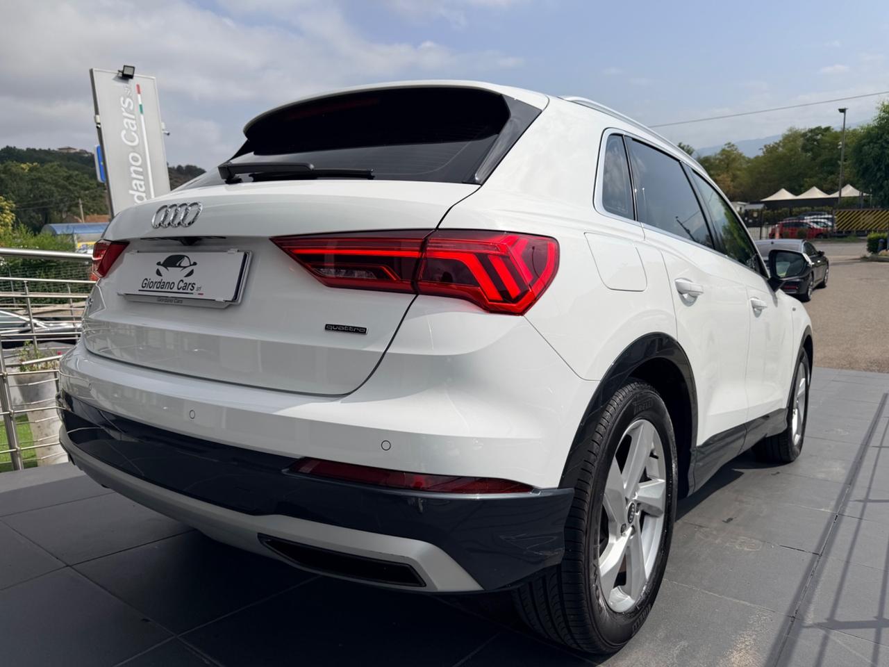 Audi Q3 40 TDI quattro S tronic line edition