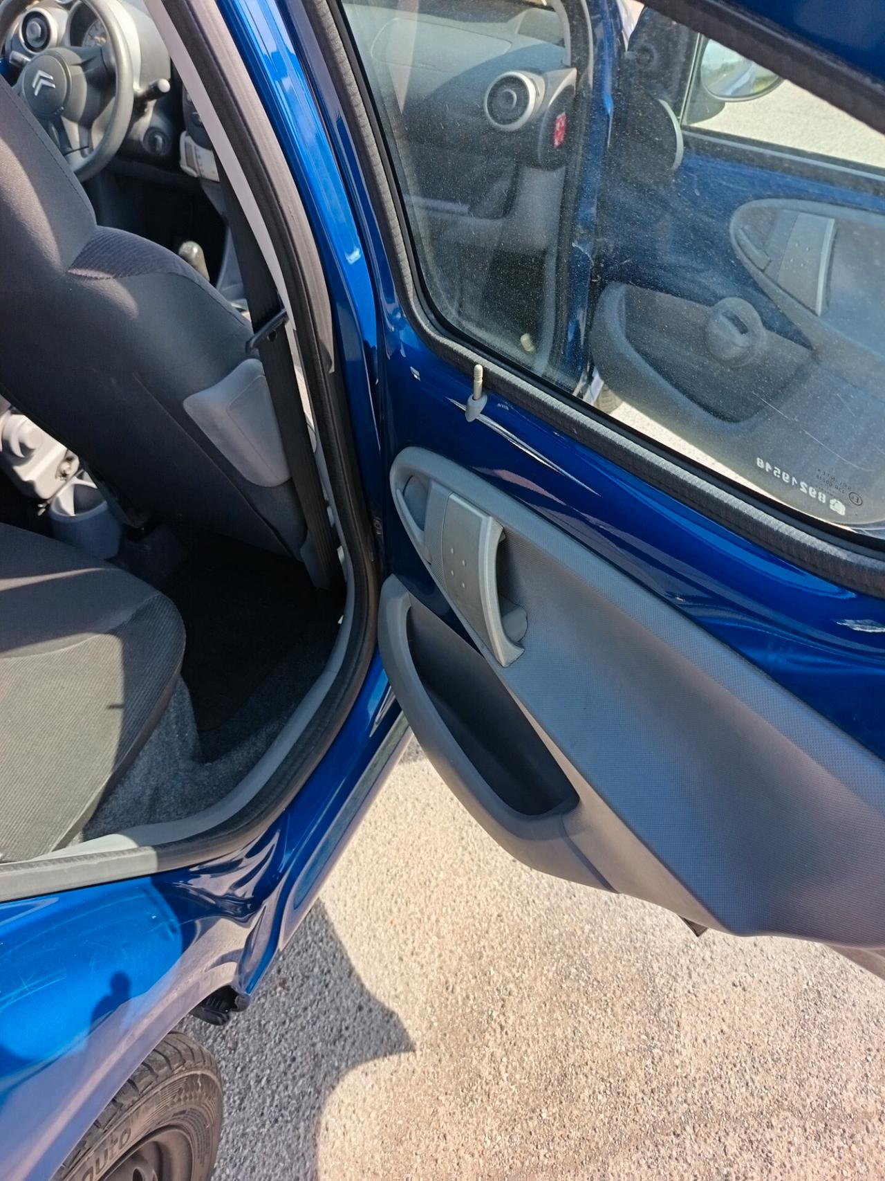 Citroen C1 1.0 5 porte AMIC1
