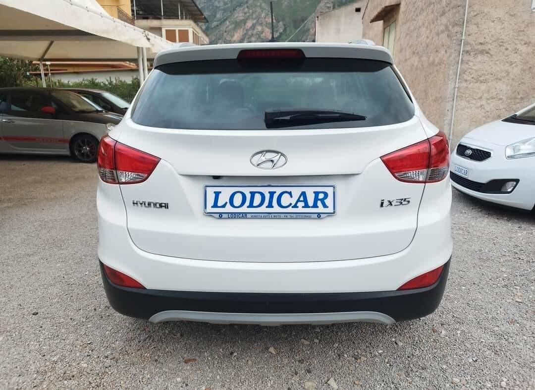 Hyundai iX35 1.7 CRDi 2WD Xpossible