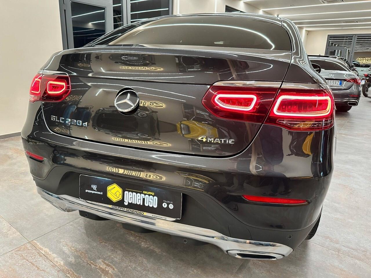 Mercedes-benz GLC 220d 4Matic Coupé Sport Pelle estesa Cockpit