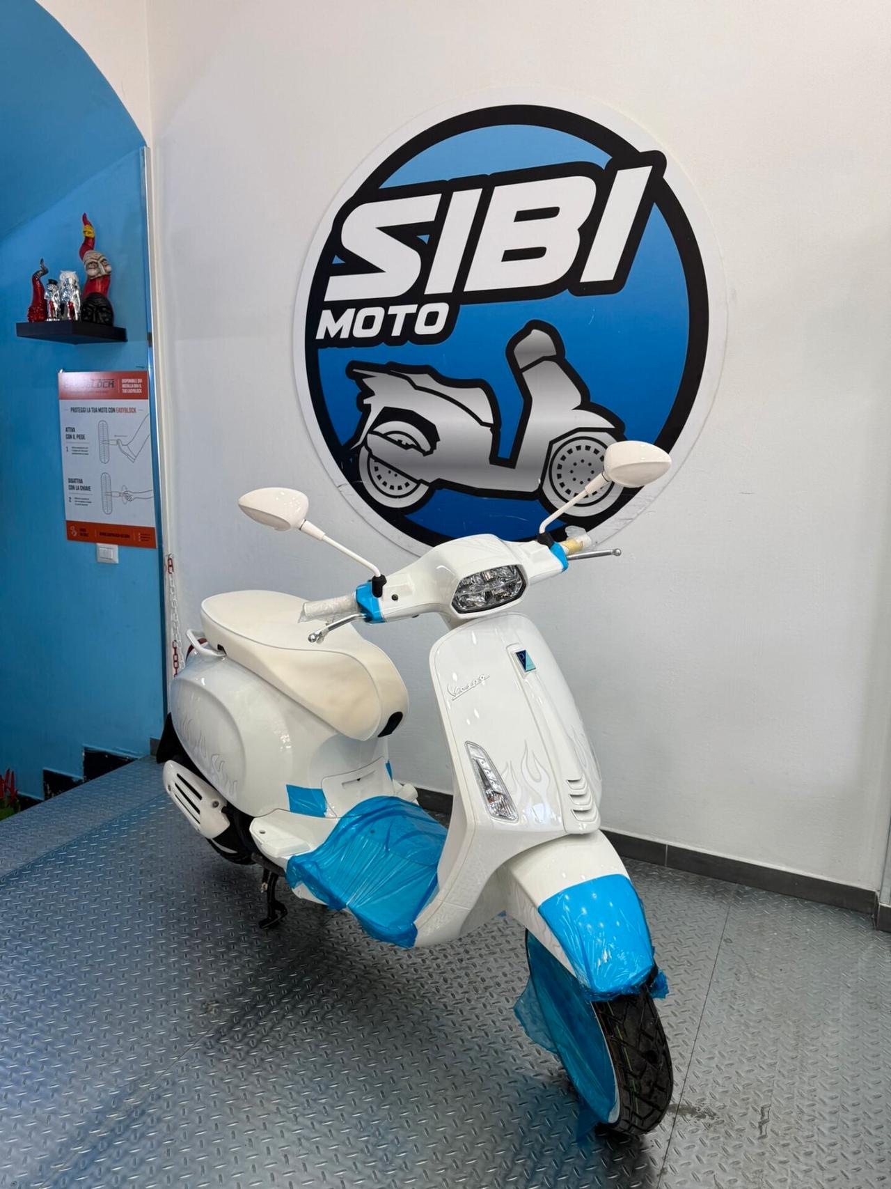 PIAGGIO VESPA NUOVA 125