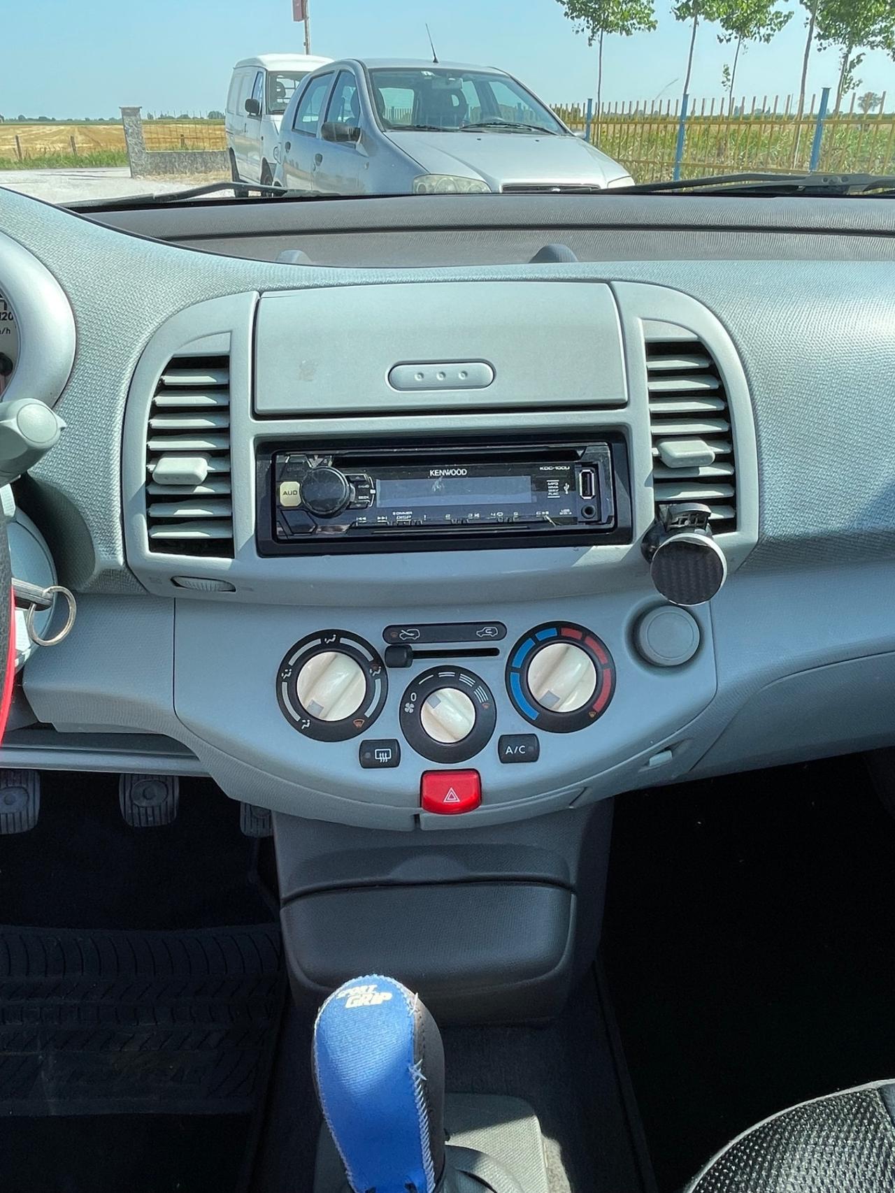 Nissan Micra C+C 1.4 16V Sport