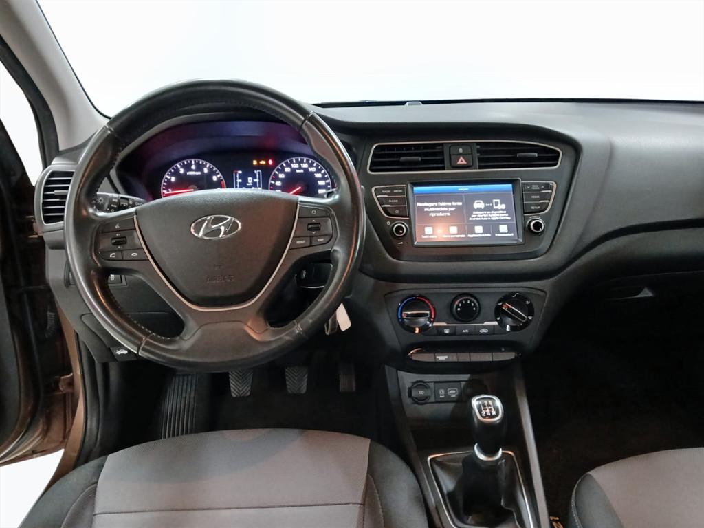 HYUNDAI i20 II - i20 5p 1.2 mpi Connectline 75cv