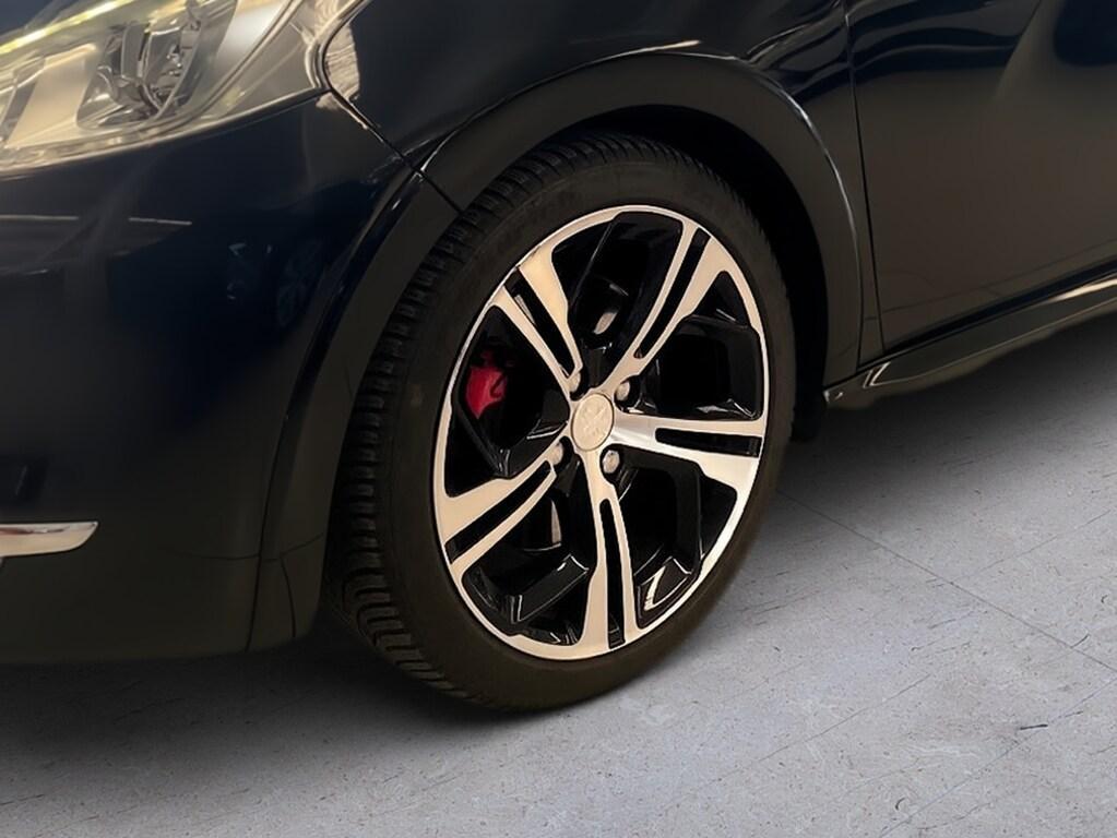 Peugeot 208 1.6 THP GTi