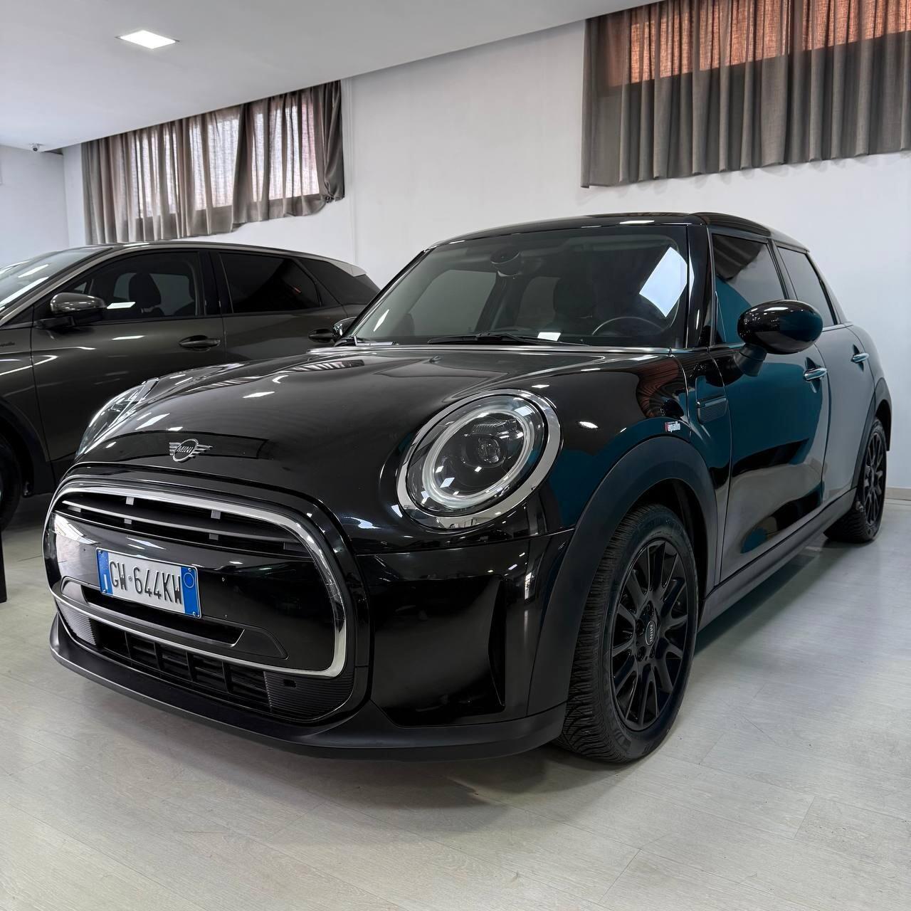 Mini 1.5 Cooper Business