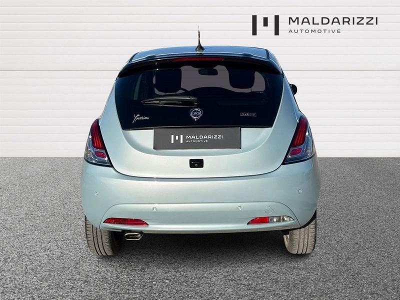 Lancia Ypsilon III 2021 1.0 firefly hybrid Gold Plus s&s 70cv