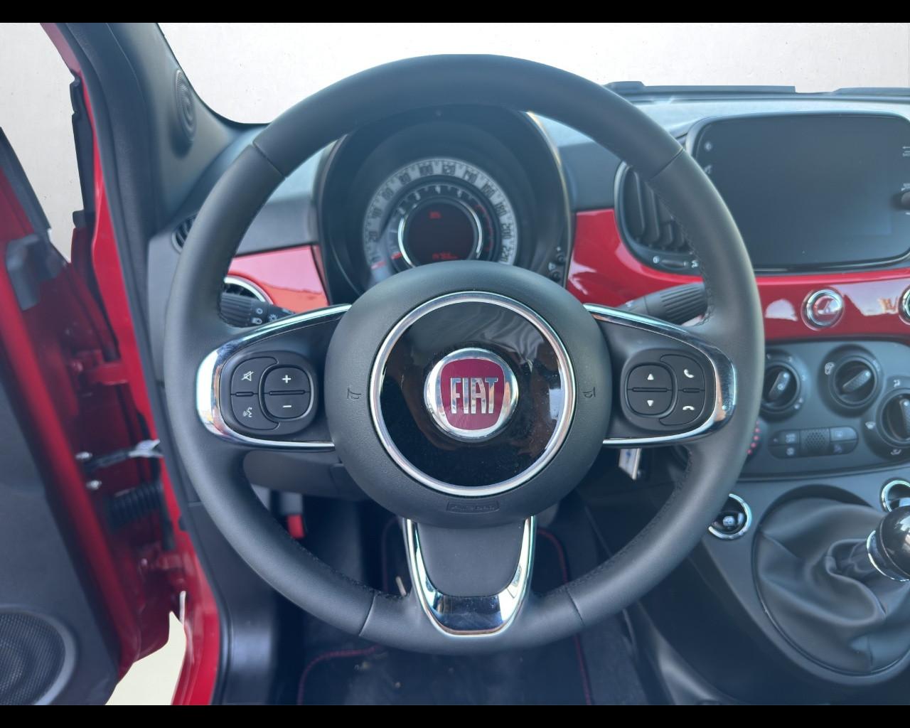 FIAT 500 (2015-2024) - 500 C 1.0 Hybrid Dolcevita