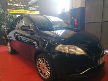 Lancia Ypsilon 1.2 69 CV 5 porte Unyca