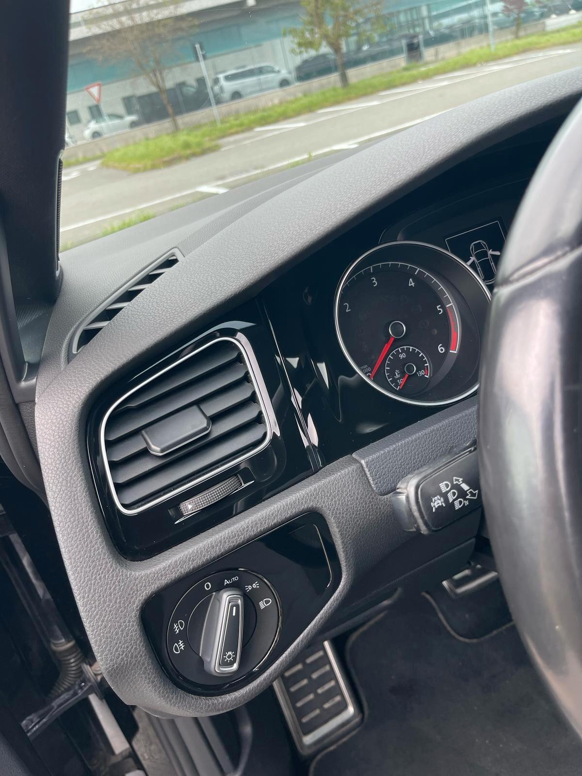 Volkswagen Golf 2.0 TDI DSG 5p. Highline BlueMotion Technology