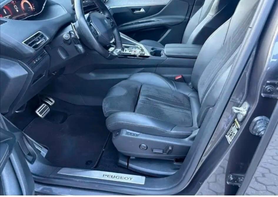 Peugeot 3008 BlueHDi 130 S&S EAT8 GT Pack