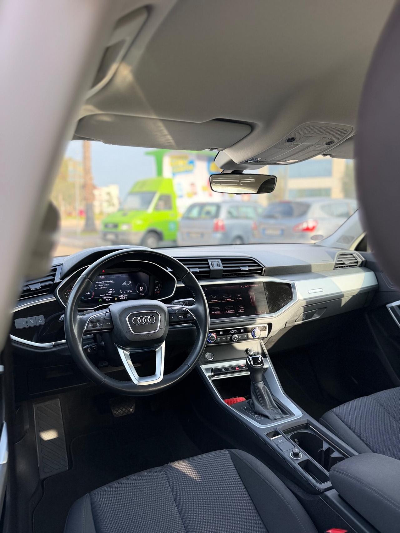 Audi Q3 35 TDI S tronic line edition