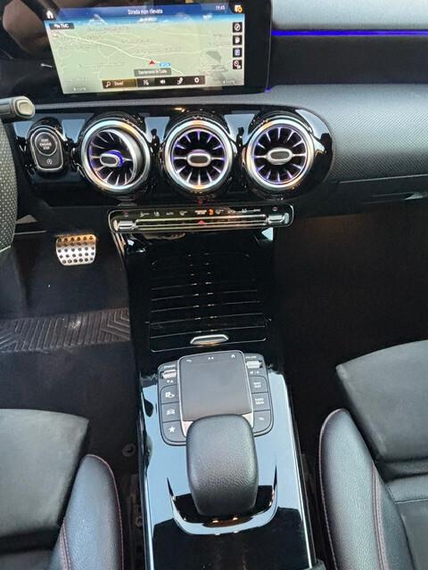Mercedes-benz A 180 d Automatic Premium 2021