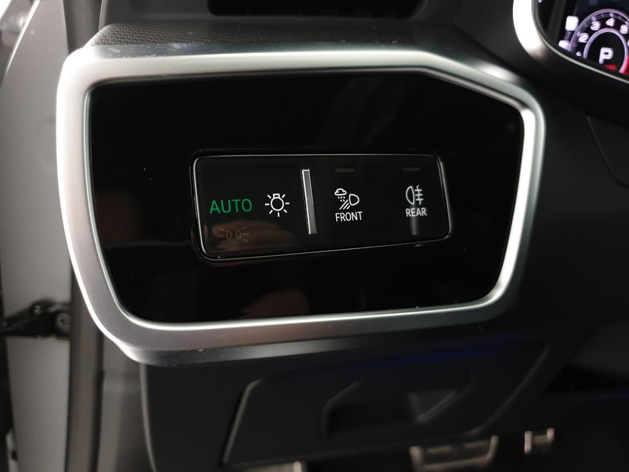 4.0TFSI 600CV quattro tiptronic