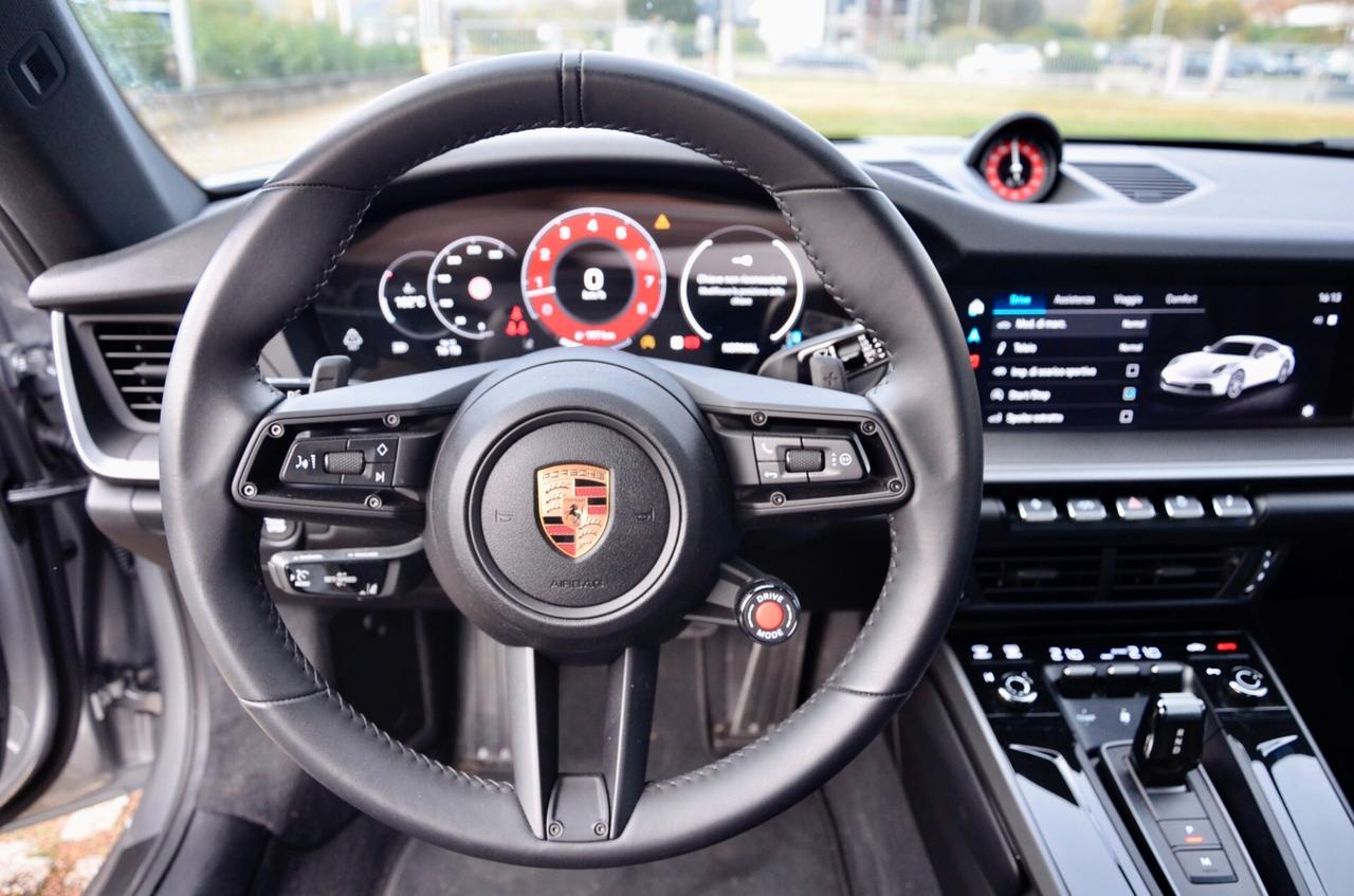 PORSCHE 911 992.2 COUPE 3.0 CARRERA 394cv PDK, GARANZIA UFF PORSCHE, UFF ITALIANA, UNICOPROPRIETARIO, PERFETTE CONDIZIONI, SCARICO, MATRIX, SOSPENSIONI ADATTIVE, SPORT CHRONO, 20"/21", PERMUTE