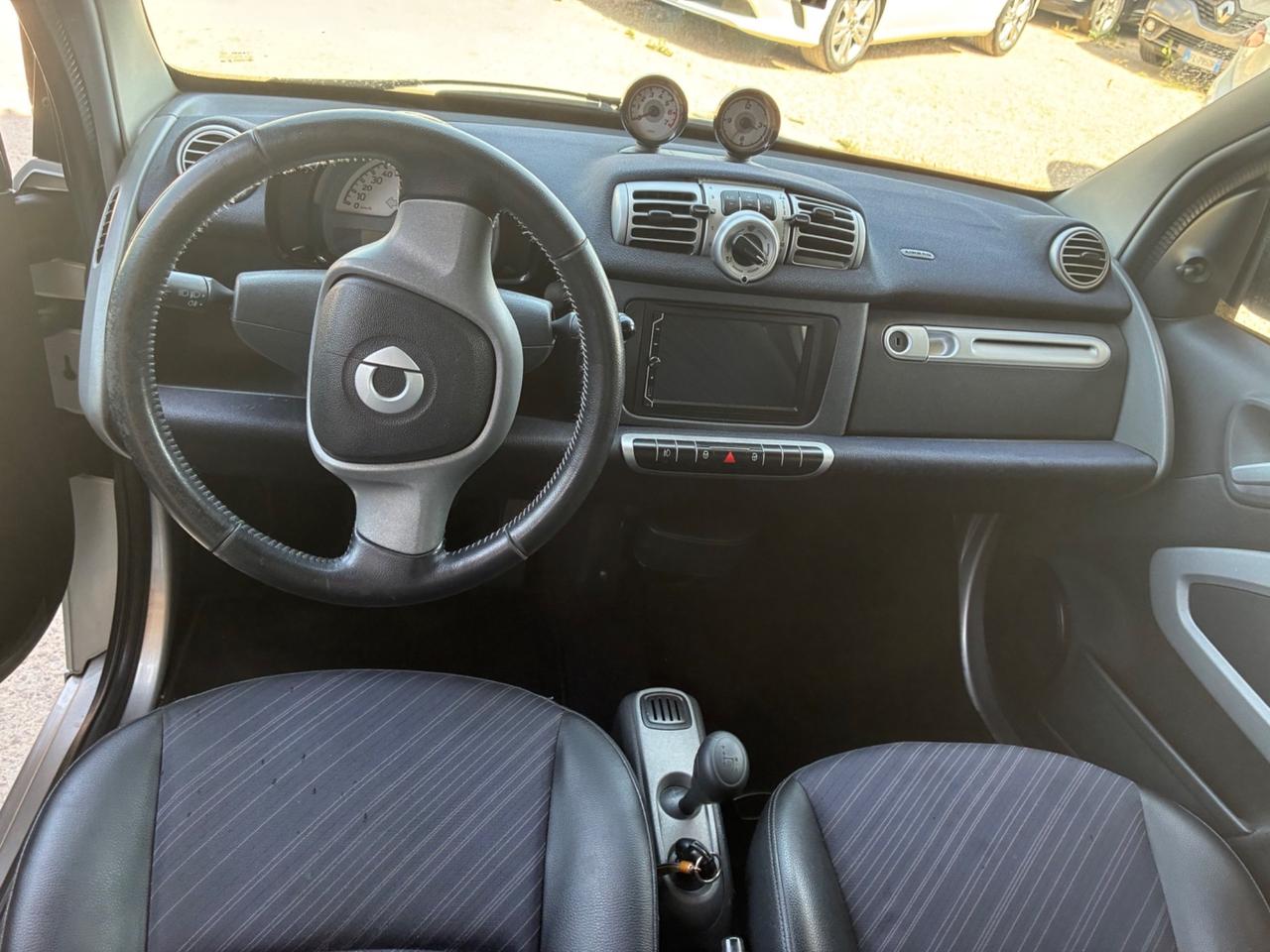 Smart ForTwo 1000 52 kW coupé limited two