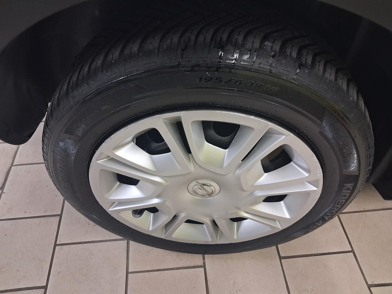 Opel Crossland X 1.5 ECOTEC D unico prop 2020