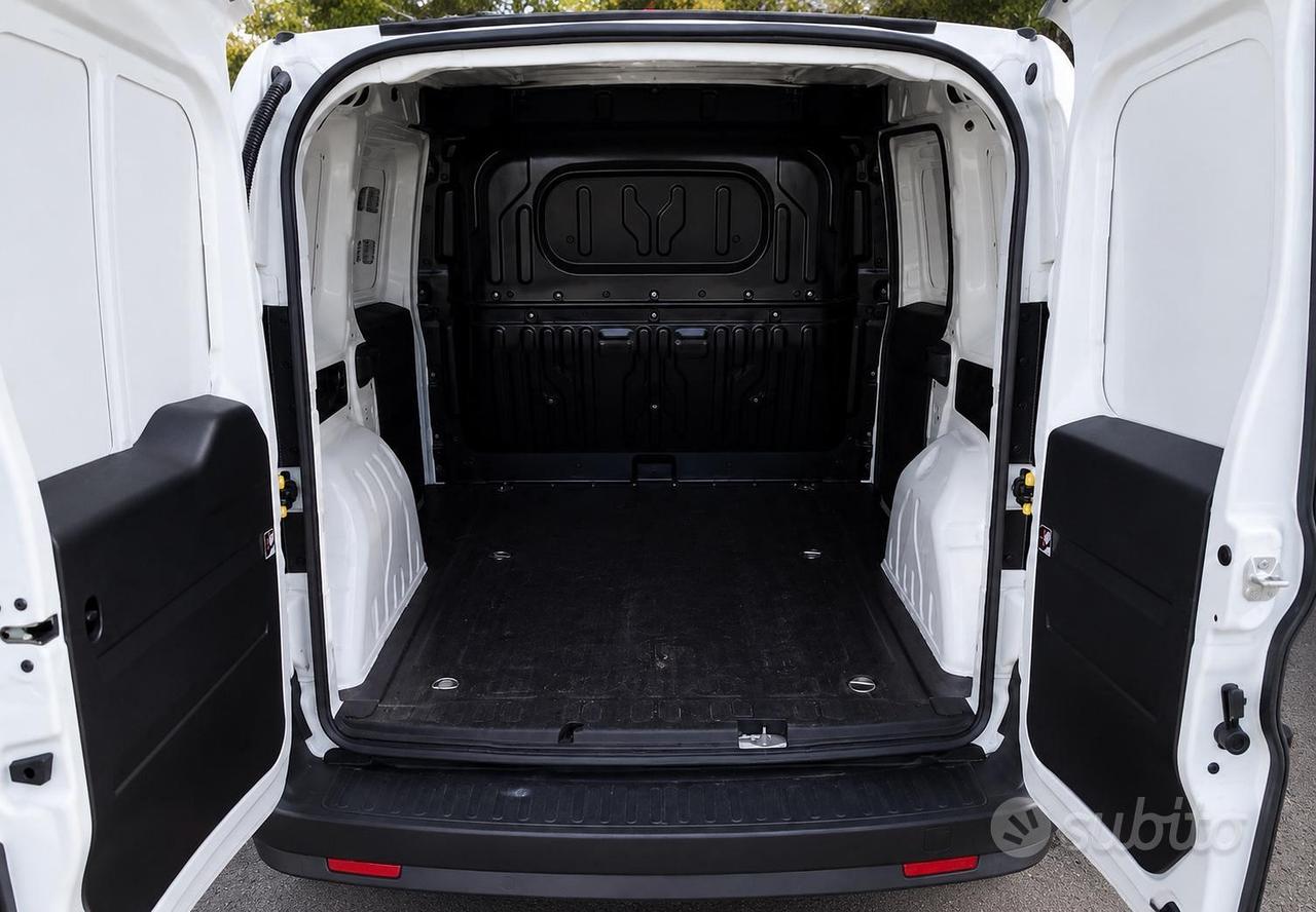 FIAT DOBLO LOUNGE 1.3 Mjet 95cv E6D