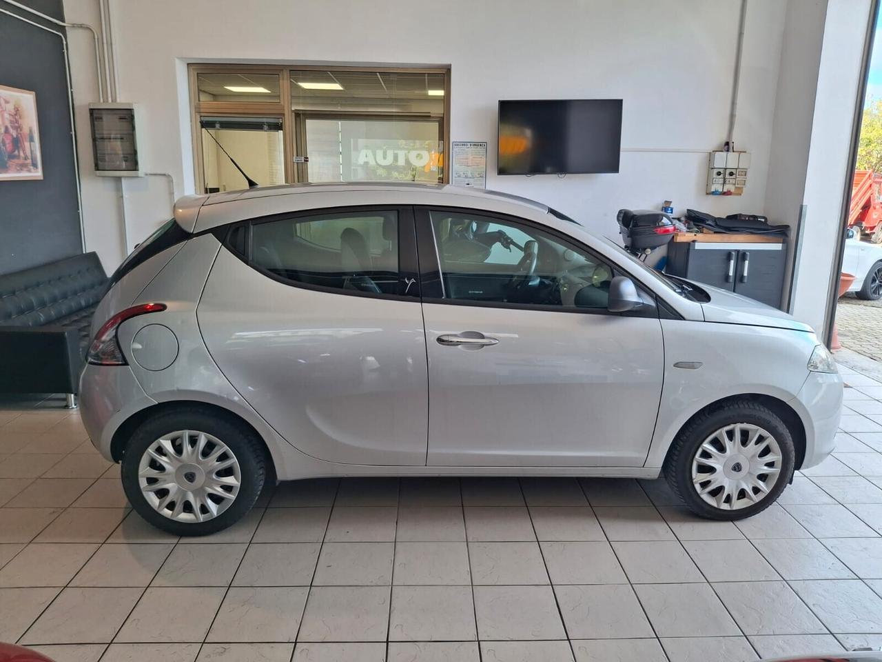 Lancia Ypsilon 1.3 MJT 16V 95CV 5 porte S&S Gold