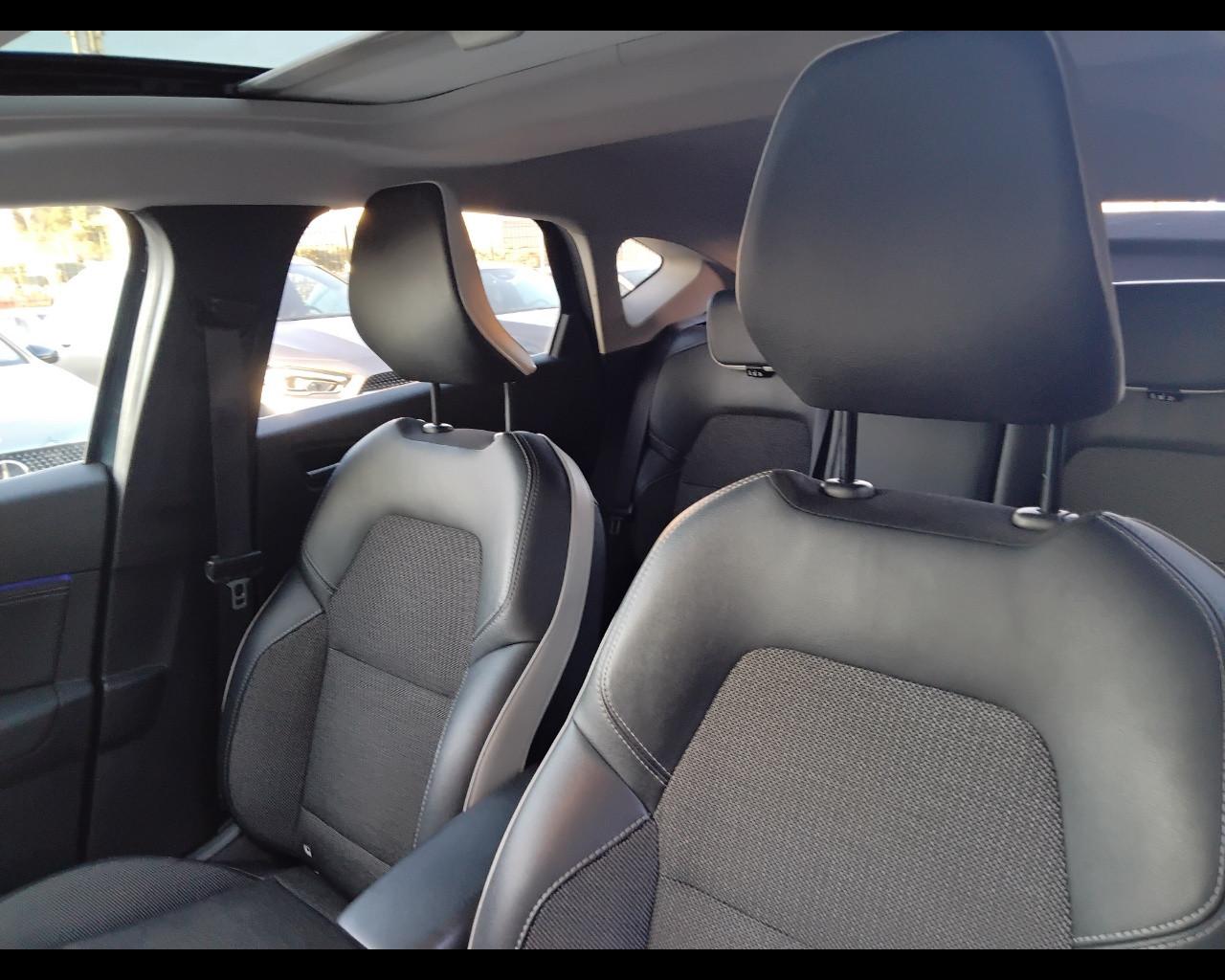 RENAULT Captur II 2019 - Captur 1.6 E-Tech hybrid Techno Fast Track