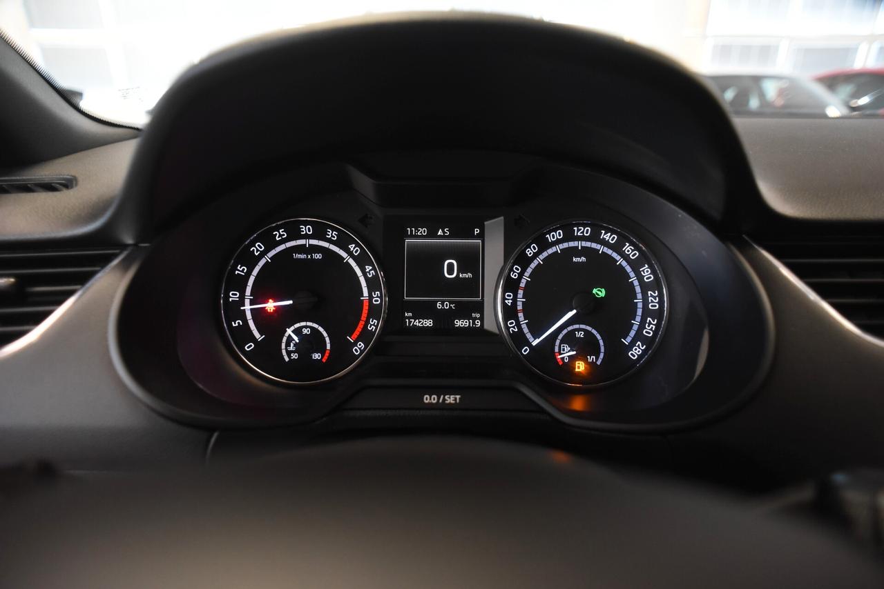 Skoda Octavia 2.0 TDI DSG RS