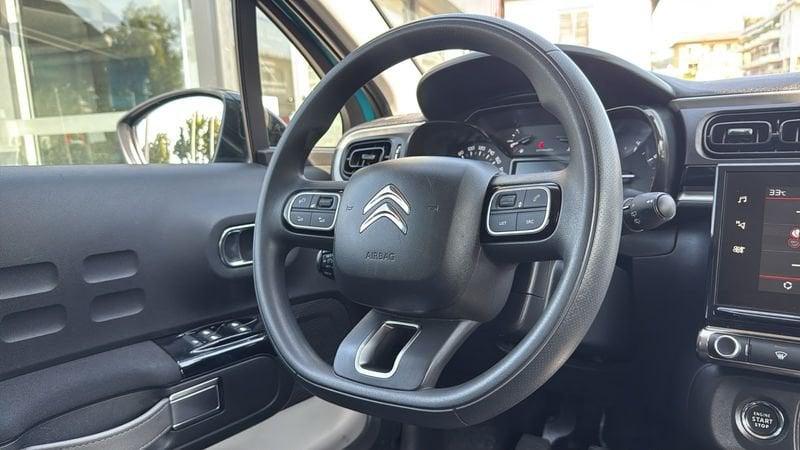 Citroën C3 83 S&S Shine Neo Patentati