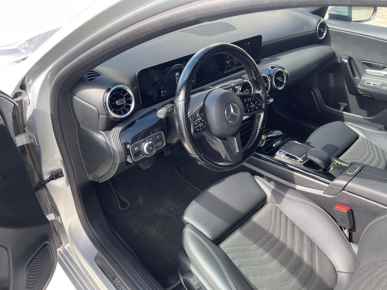 Mercedes-benz A 180 A 180 d Automatic Business Extra