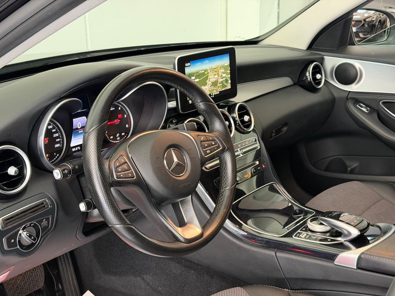 Mercedes-benz C 250 d 4Matic Automatic Premium