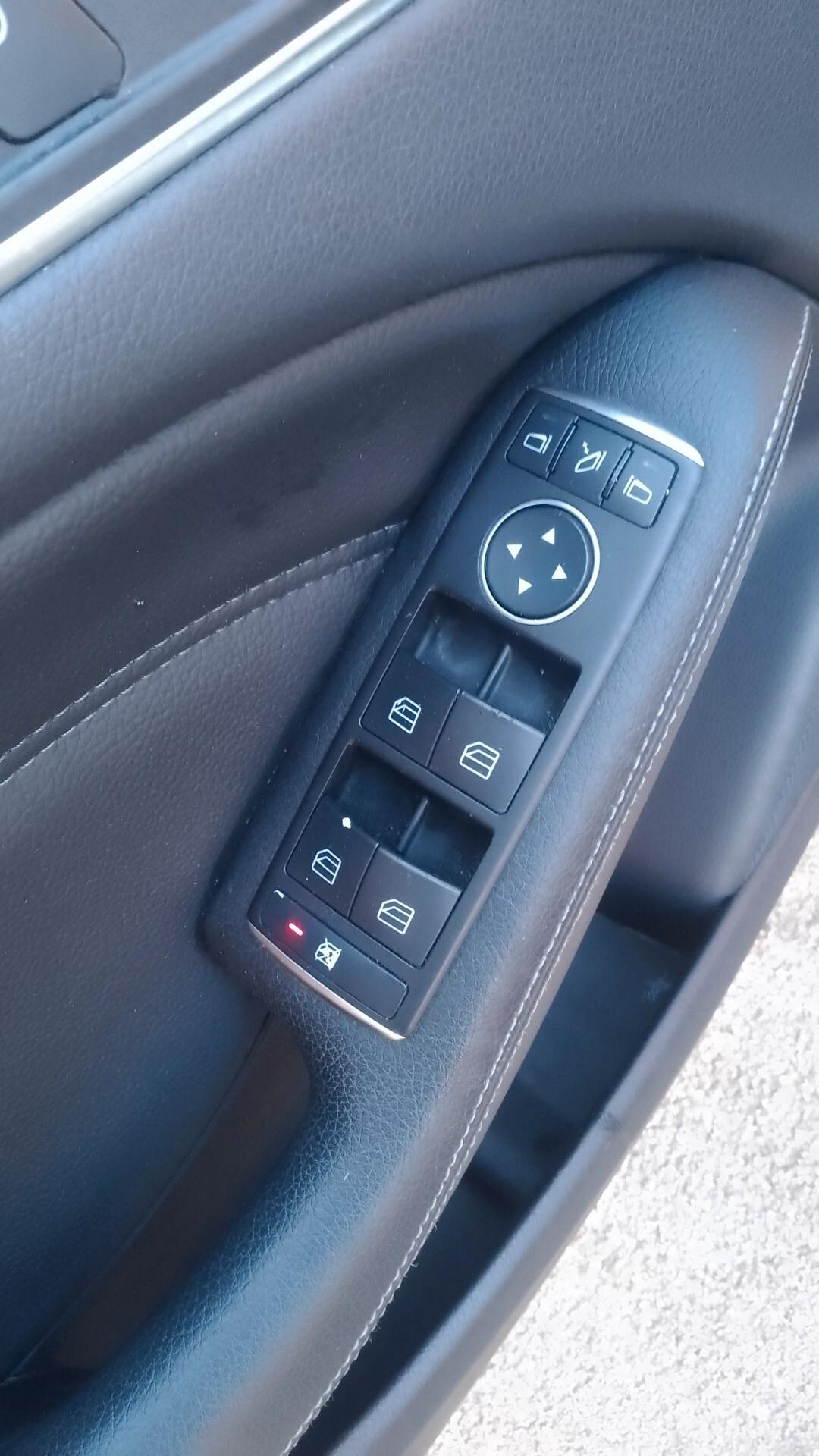 Mercedes-benz B 180 CDI Automatic Premium 2015