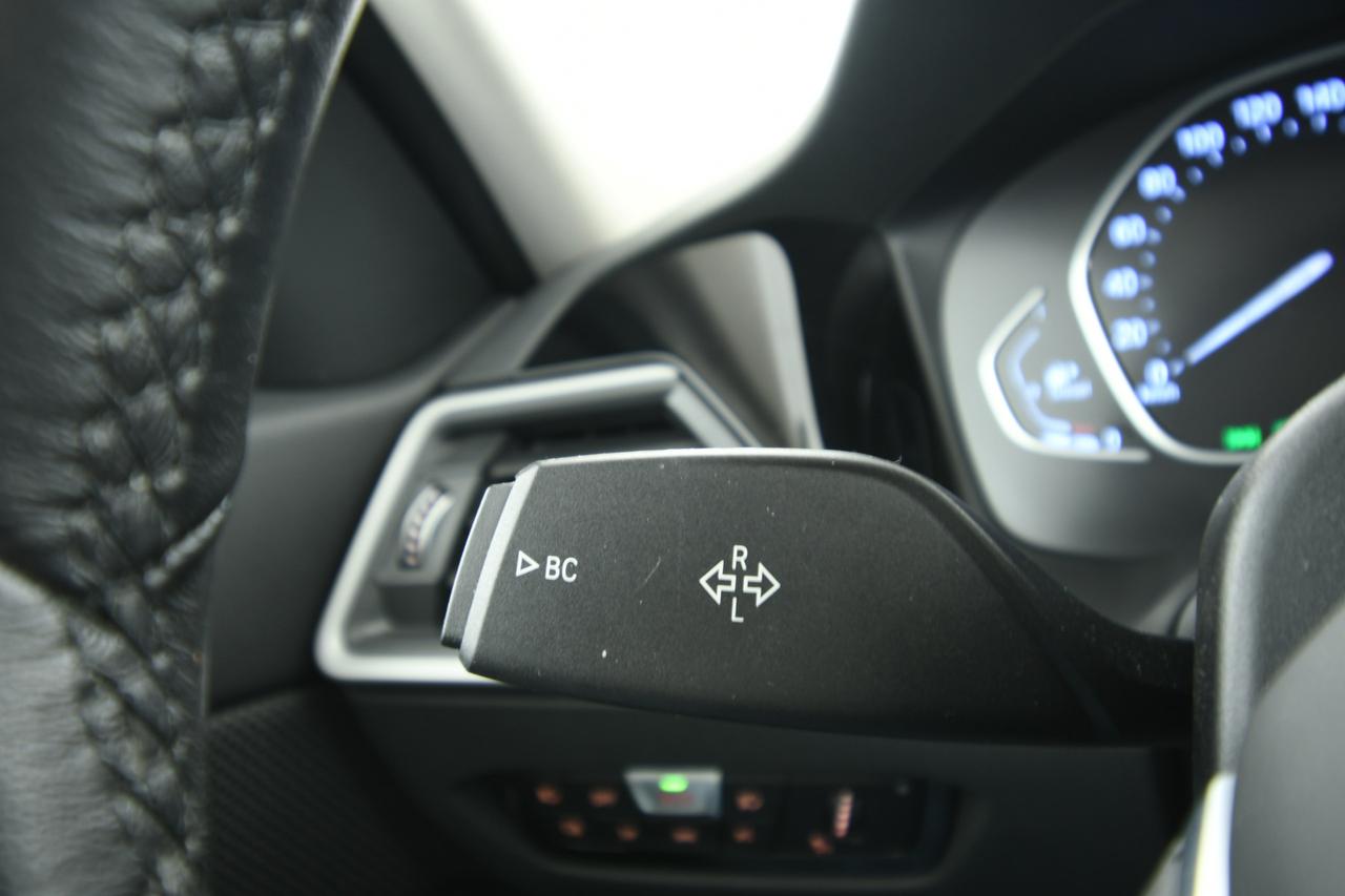 BMW 320d Touring mhev 48V xdrive Business Advantage auto APP CONNECT