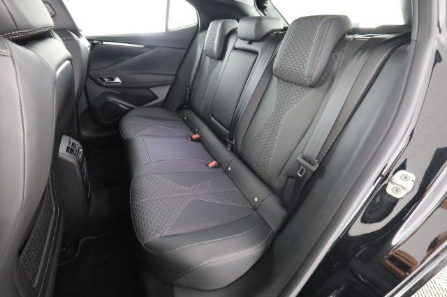 DS AUTOMOBILES DS 4 004379 PureTech 130 aut. Cross Trocadero