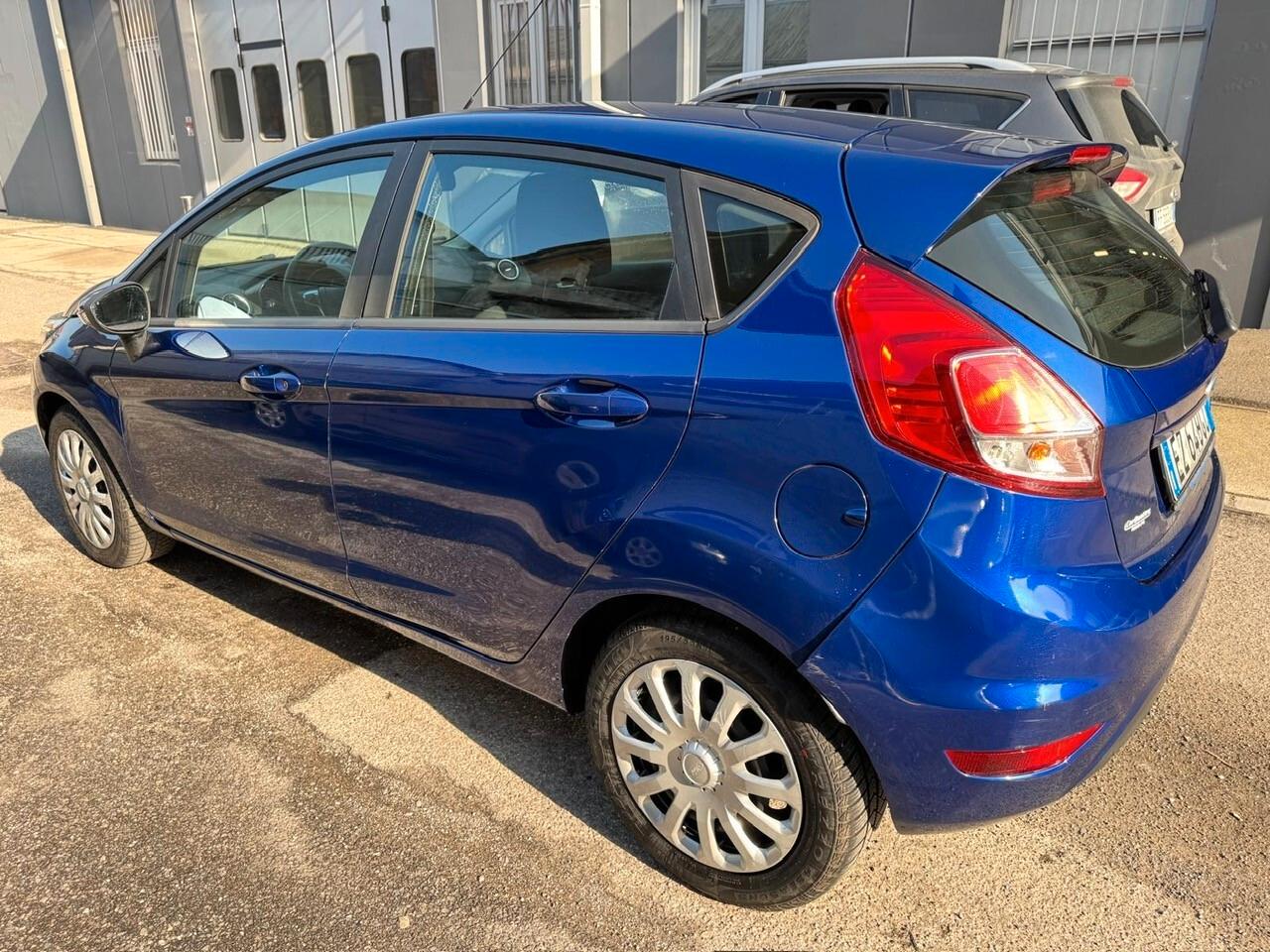 Ford Fiesta 1.5 TDCi 75CV 5 porte*EURO5B*NEOPATENTATI