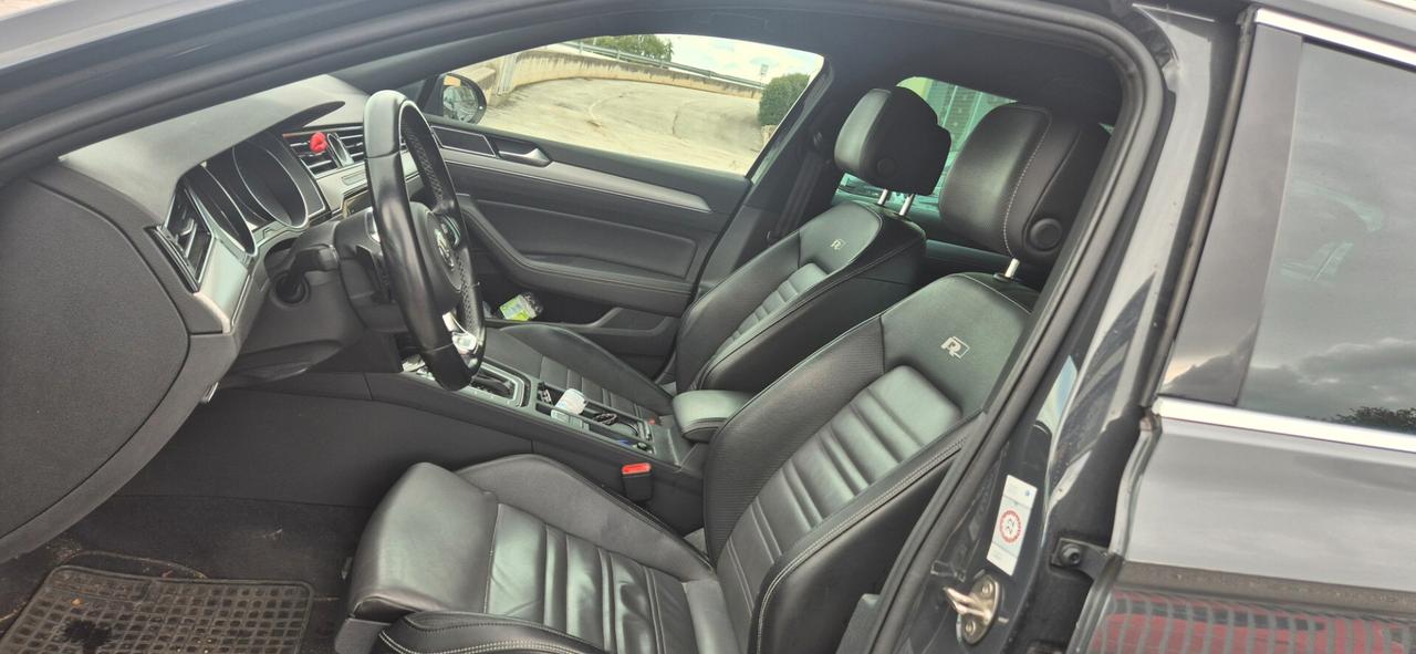 Volkswagen Passat Variant 2.0 TDI 190 CV 4MOTION DSG Executive