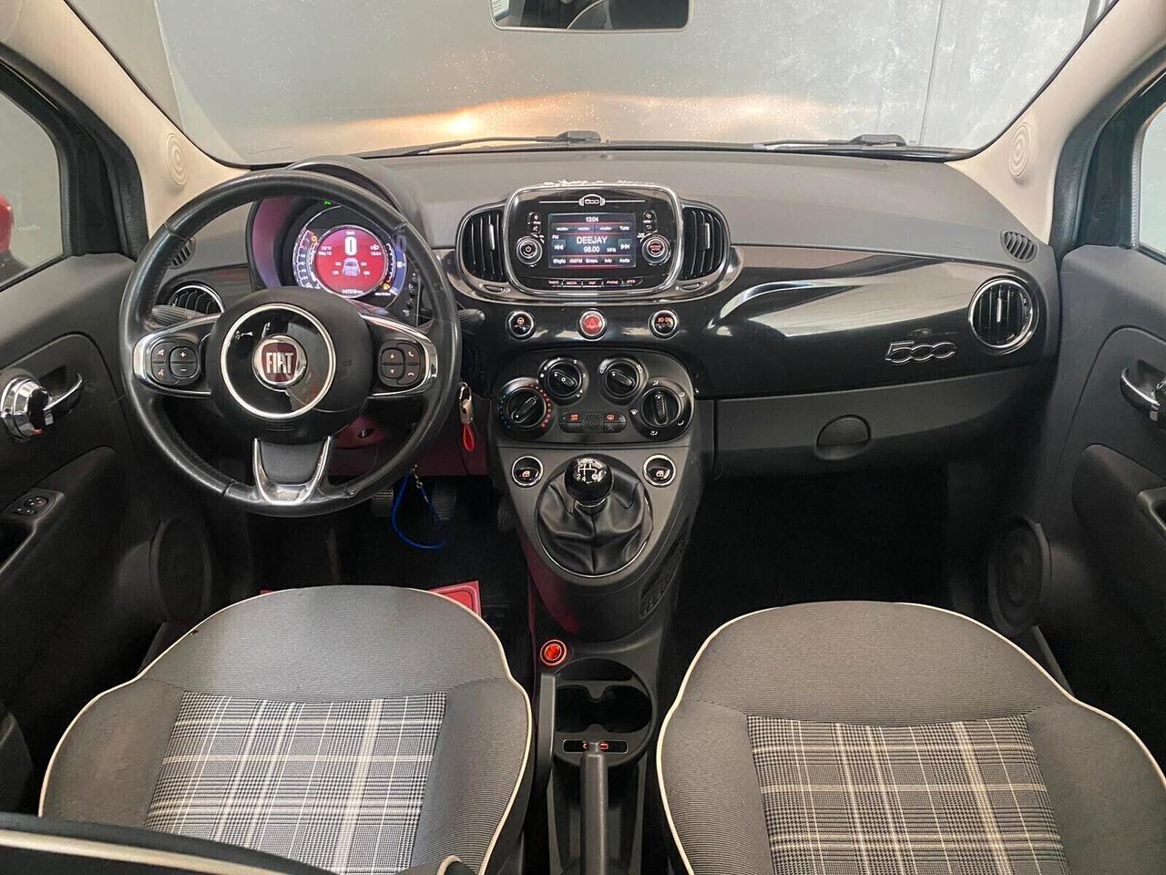 Fiat 500 1.2 Lounge With Black /Red