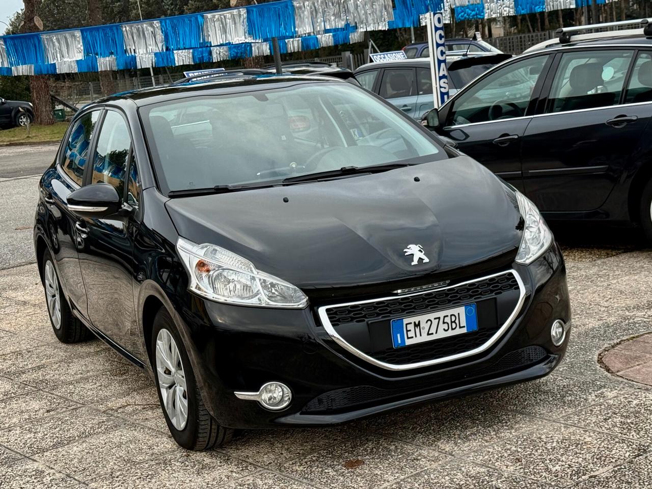 " UNA CHICCA " Peugeot 208 1.6 e-HDi 92 CV Allure