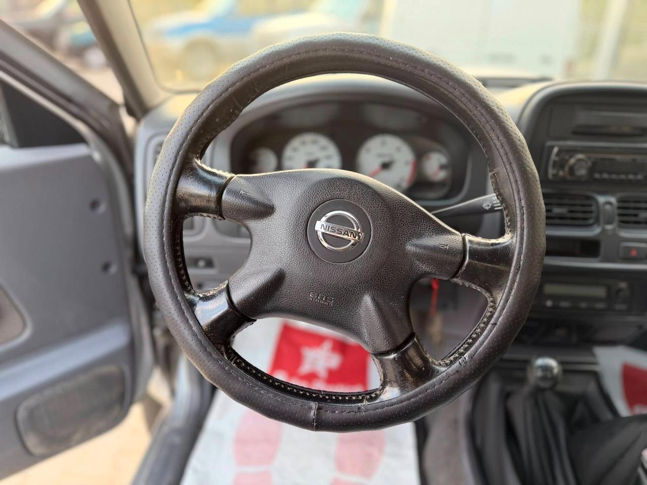 Nissan king cab 2.5 133cv 2 porte