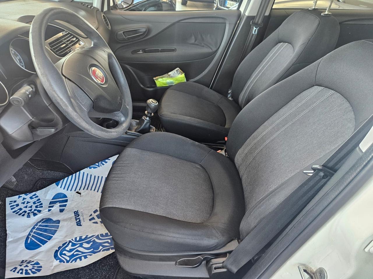 Fiat Punto 1.4 8V 5 porte Easypower Street