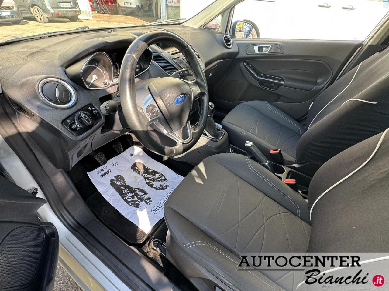 Ford Fiesta 5 Porte 1.5 tdci 75cv