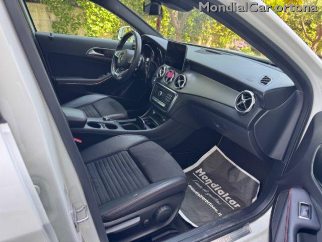 MERCEDES-BENZ GLA 200 d Automatic Premium