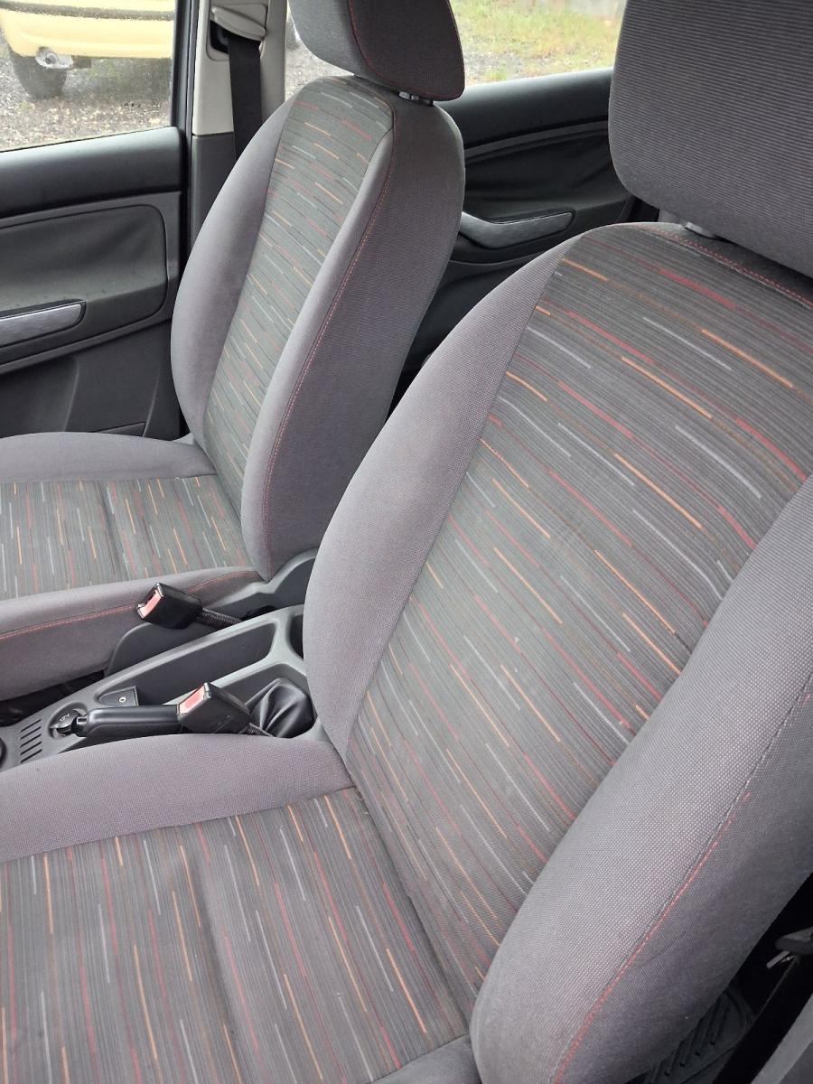 FORD - C-Max - 1.8 Titanium