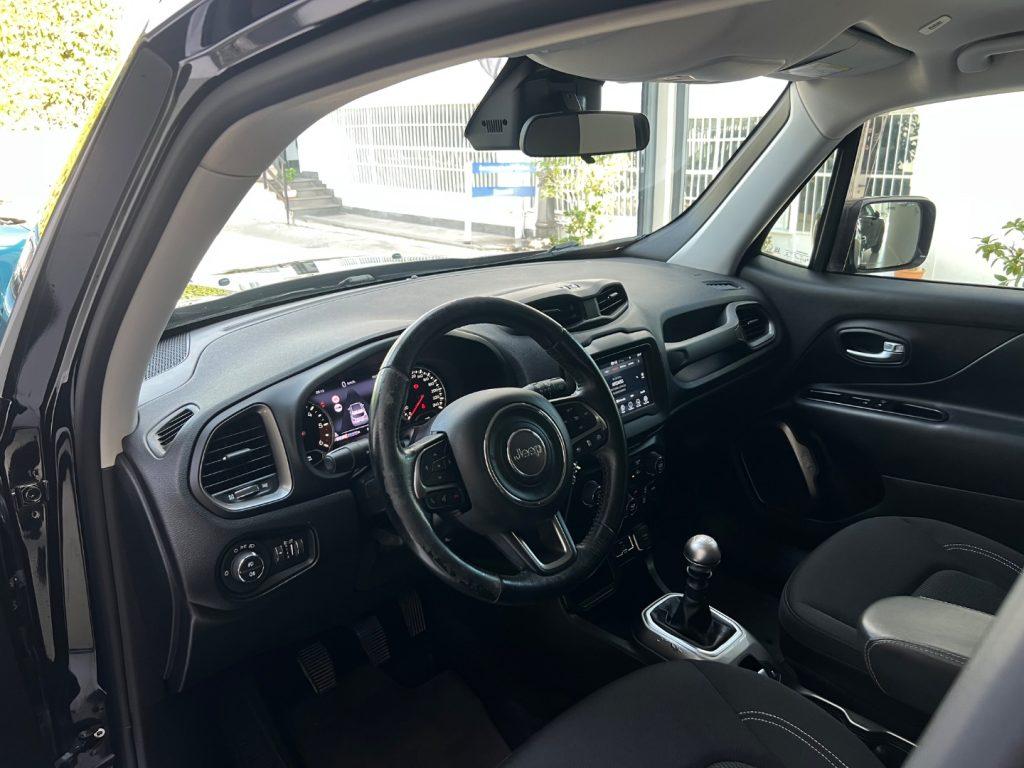 Jeep Renegade 1.6 Mjt 120 CV Limited da e199,00 mensili