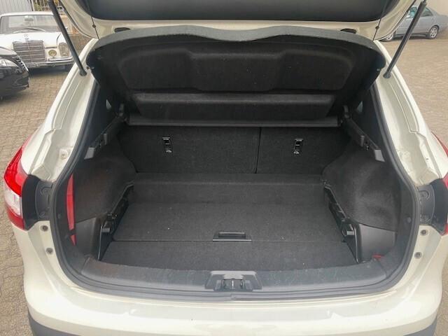 Nissan Qashqai 1.2 DIG-T Acenta