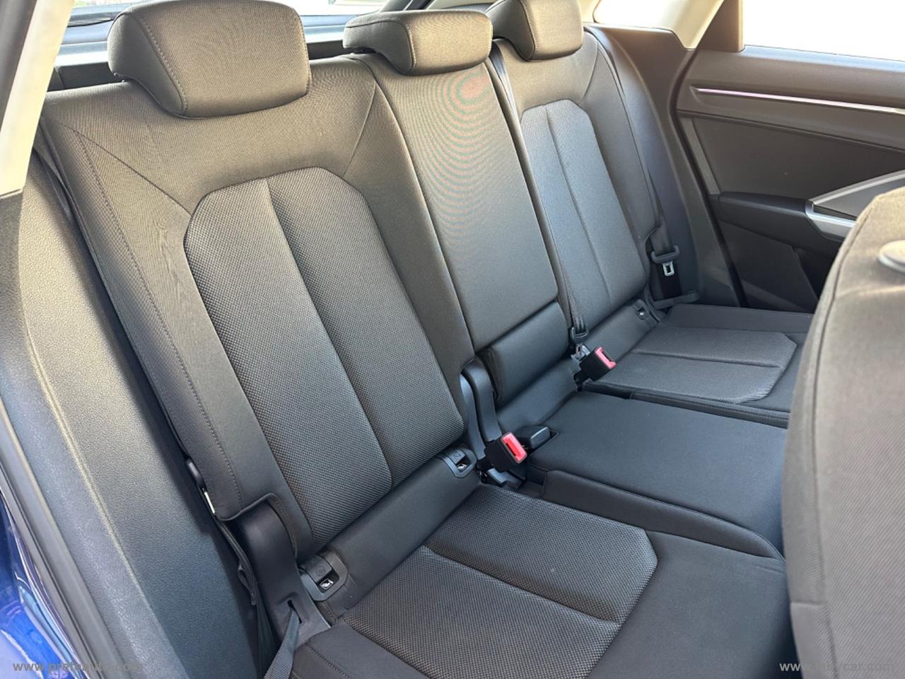AUDI Q2 2.0 TDI quattro S tronic Business